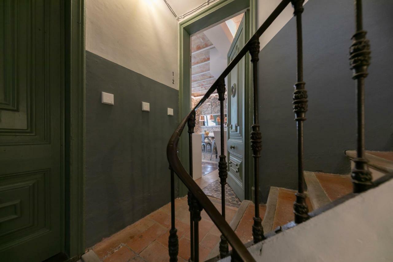 Bravissimo Mercaders, Beautiful 3 Bedroom Apartment Girona Esterno foto