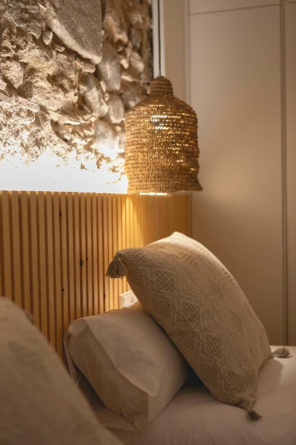 Bravissimo Mercaders, Beautiful 3 Bedroom Apartment Girona Esterno foto